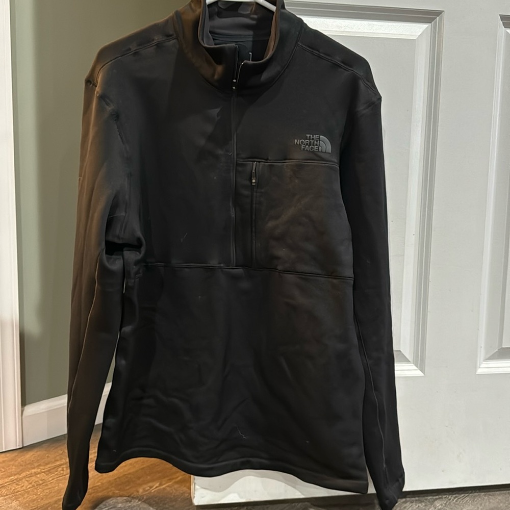 Northface pull over